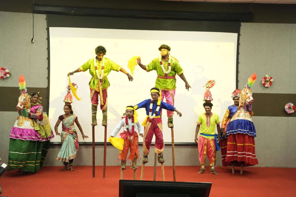 "சேவை விழா - பாரதப் பிரதமரின் தொலைநோக்குப் பார்வையில் வளர்ச்சி அடைந்த பாரதம் 2047"