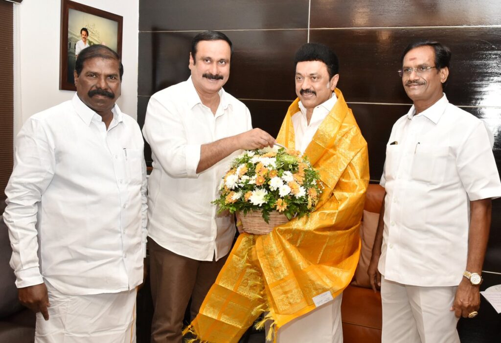 இடைத்தேர்தல் கூட்டணி கணக்கு.! திமுகவை நோக்கி நகரும் பாமக? தமிழக அரசியலில் புது திருப்பம்.!