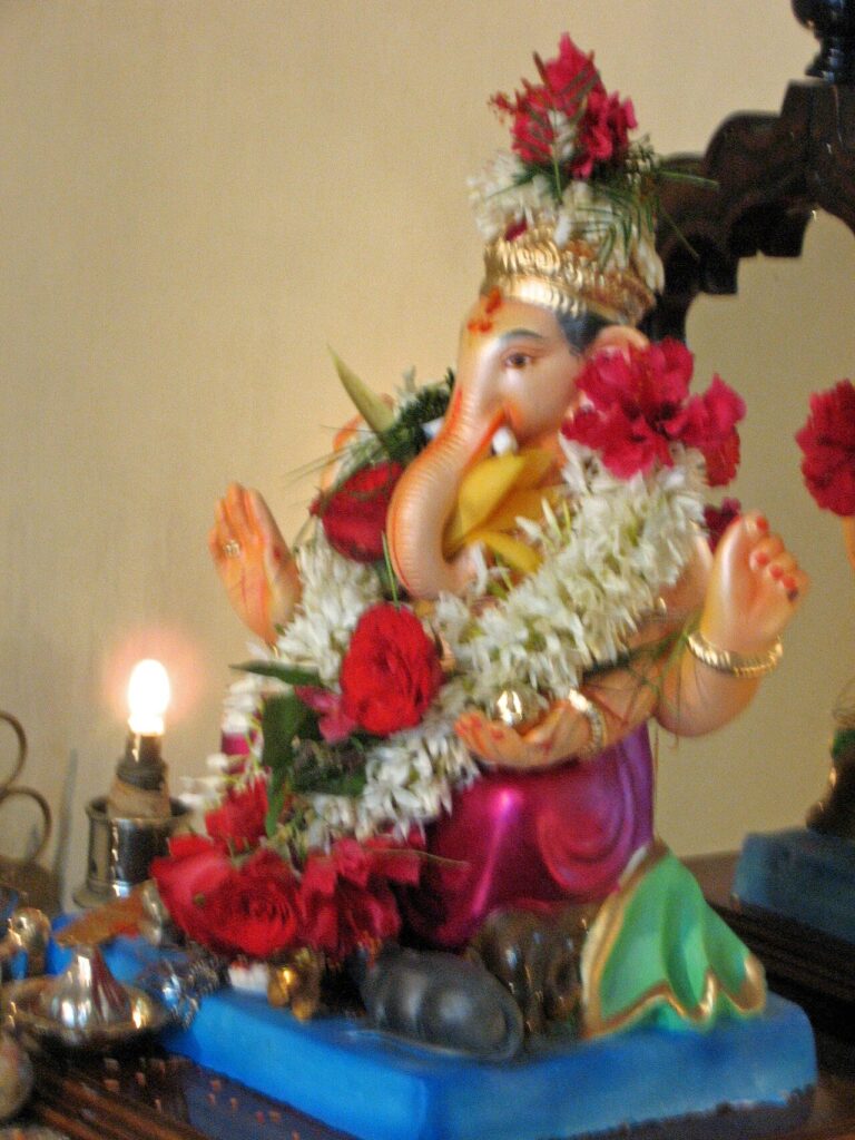 களிமண் விநாயகர் சிலை