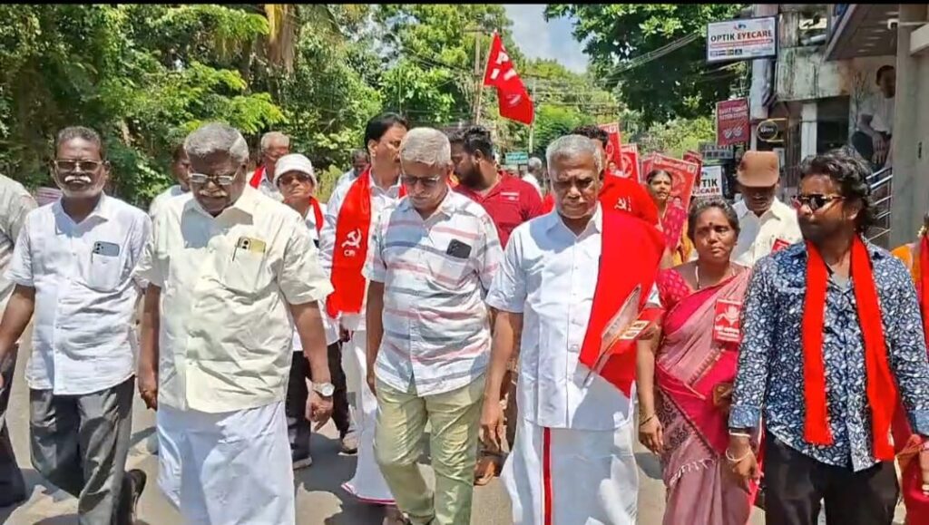 இந்திய கம்யூனிஸ்ட் கட்சி வேட்பாளர் சலீமை ஆதரித்து CPI(M)சண்முகம் தீவிர வாக்கு சேகரிப்பு