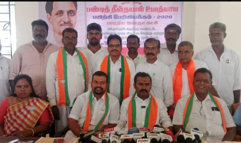 எஸ் ஐ ஆர் குறித்து அவதூறு பரப்பி அர்ப்ப அரசியல் செய்கின்றனர் - அஸ்வத்தாமன்