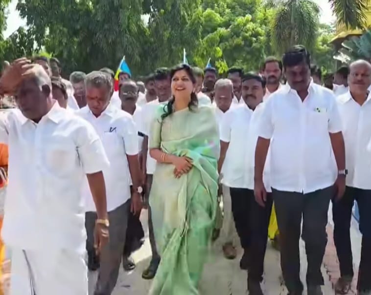 62-ஆம் ஆண்டு அடியெடுத்து வைக்கும் தருமபுரி மாவட்டம் அனைத்து கட்டமைப்புகளிலும் உயர்த்த உறுதியேற்போம் - சௌமியா அன்புமணி