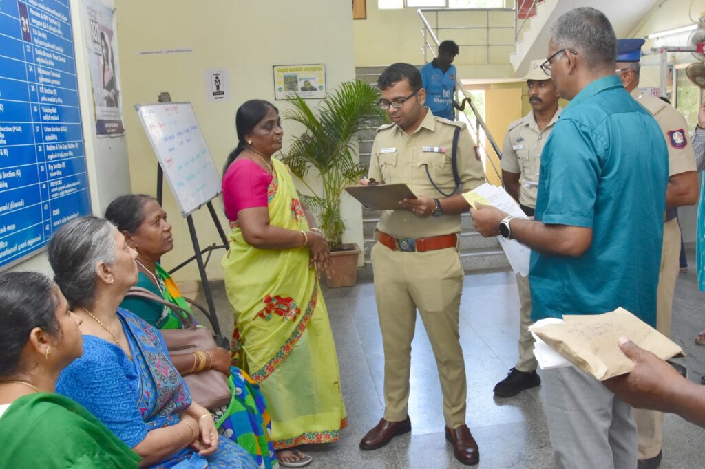 பெட்டிஷன் மேளா - குறைகளை கேட்டு உடனுக்குடன் தீர்வு