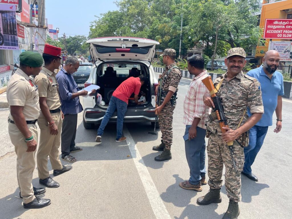 தட்டாஞ்சாவடி தொகுதியில் நாளை வாக்கு பதிவு பணம் பட்டுவாடா செய்தால் 1950 உடனடியாக புகார் தெரிவிக்கலாம்