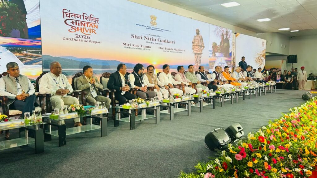 மல்லாடி கிருஷ்ணராவ் நிதின் கட்காரியை சந்தித்து புதுச்சேரி போக்குவரத்து சம்பந்தமாக பேச உள்ளார்