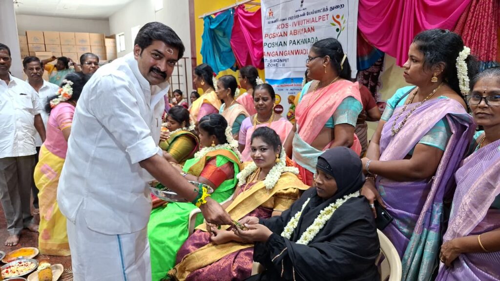 சமத்துவ சீமந்தம் வையாபுரி மணிகண்டன் தலைமையில் நடைபெற்றது