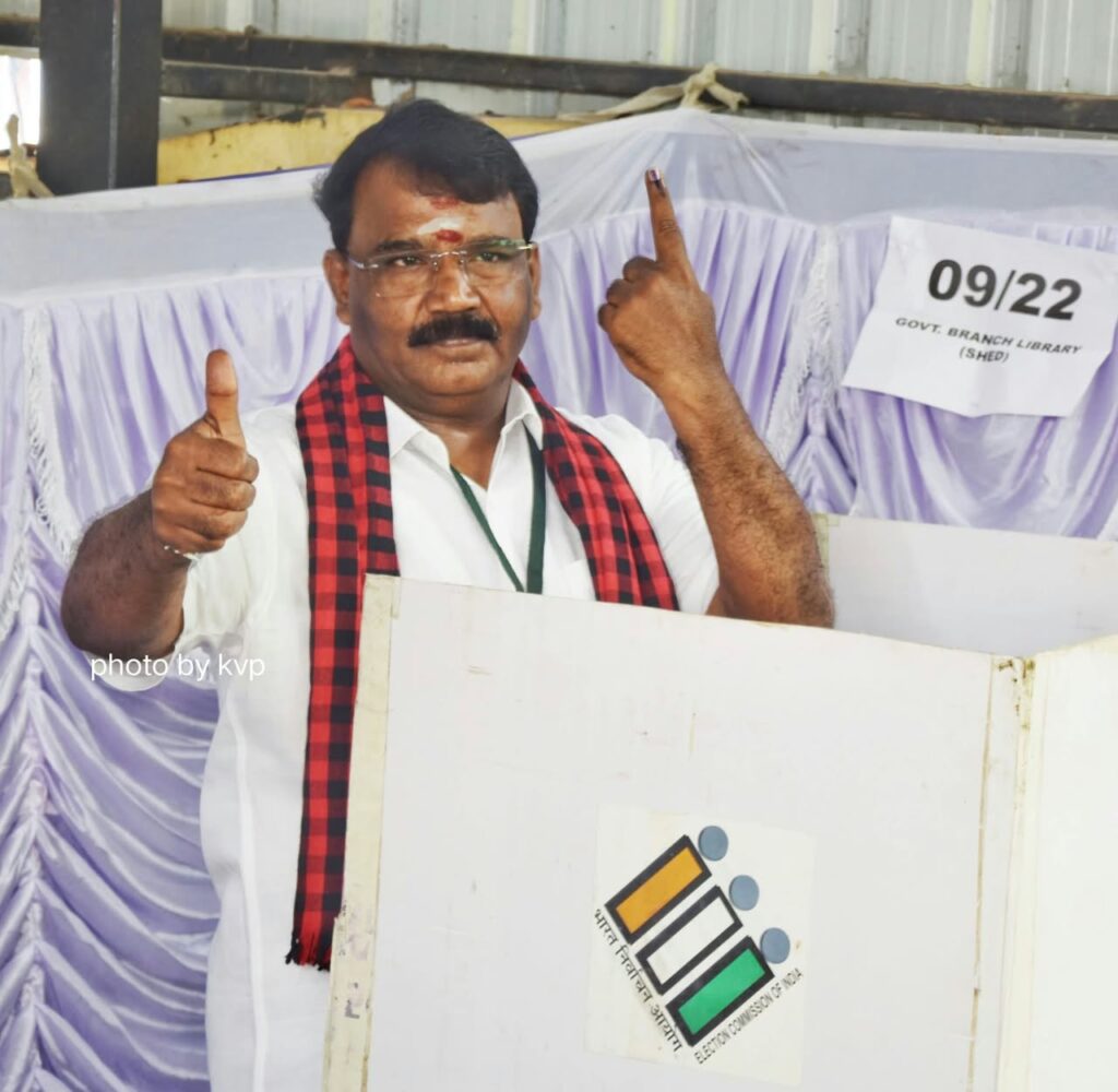 பெருவாரியான மக்கள் எனக்கு வாக்களித்து வருவது மகிழ்ச்சி அளிக்கிறது - சேது செல்வம்