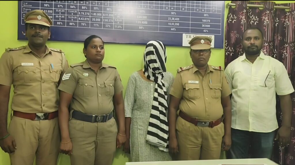 வாடகை வீடு கேட்பது போல் நடித்து 7 பவுன் சங்கிலி பறிப்பு – 22 மணி நேரத்தில் நகையை மீட்ட லால்குடி காவல்துறைக்கு குவியும் பாராட்டு