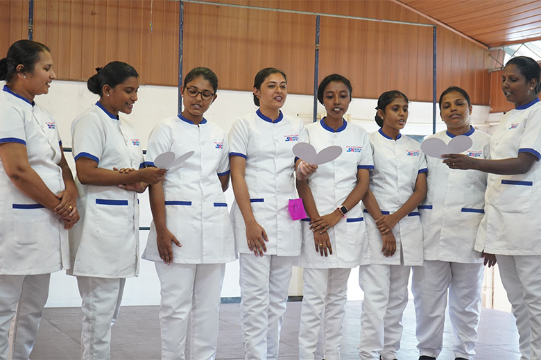நலவாழ்வுச் சங்கத்தில் செவிலியர் தற்காலிக பணியிடங்கள் நிரப்பப்பட உள்ளன