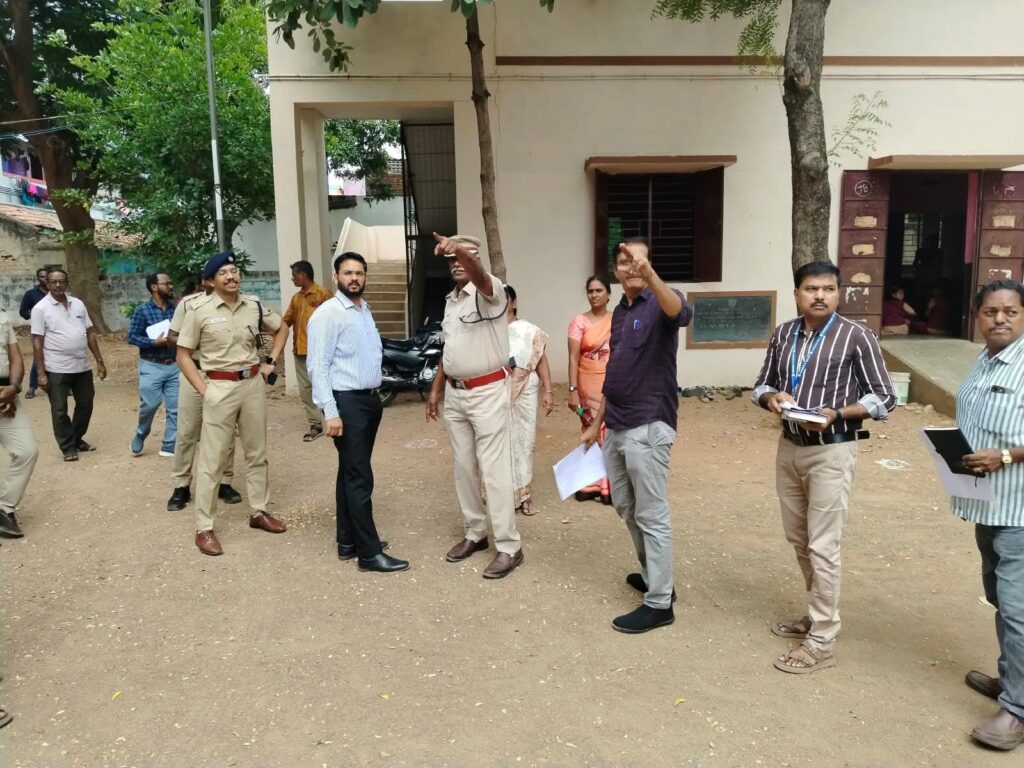 திருச்சி கிழக்குத் தொகுதியில் விரைவில் இடைத்தேர்தல்?: வாக்குச்சாவடிகளை நேரில் ஆய்வு செய்த ஆட்சியர்!
