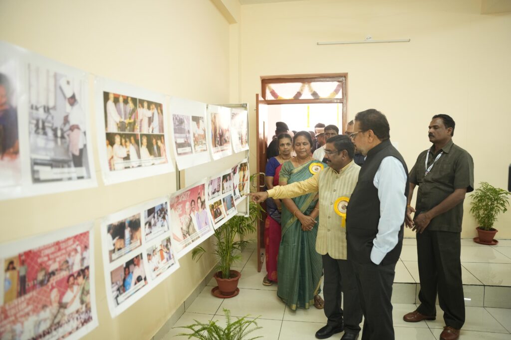 புதுச்சேரி சமுதாயக் கல்லூரியின் 30வது ஆண்டு விழா மற்றும் புதிய கட்டிடத் திறப்பு விழா