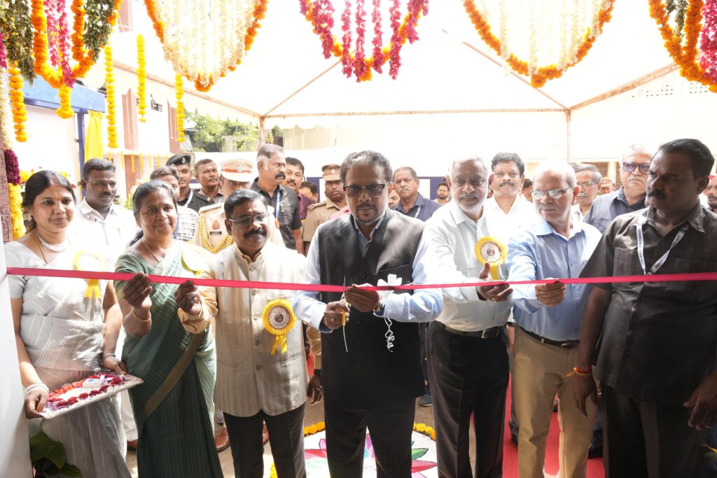 புதுச்சேரி சமுதாயக் கல்லூரியின் 30வது ஆண்டு விழா மற்றும் புதிய கட்டிடத் திறப்பு விழா