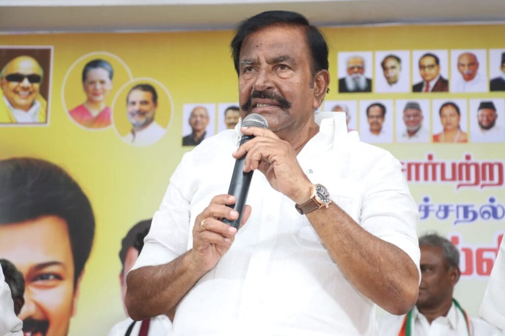 ஆம்னி பஸ்ஸில் 8 மடங்கு கொள்ளை:ஸ்டிக்கர் ஒட்டத் தெரிந்த அரசுக்கு,கட்டணக் கொள்ளையை தடுக்க தெரியாதா?- கே.என்.நேரு கேள்வி