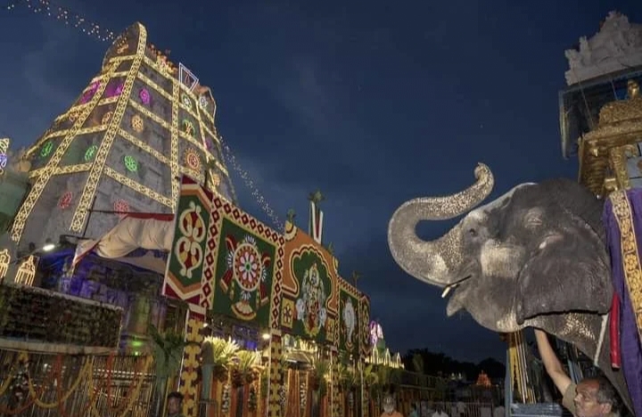 திருப்பதி ஏழுமலையான் கோயிலில் தரிசன நேரம் வெகுவாக குறைப்பு