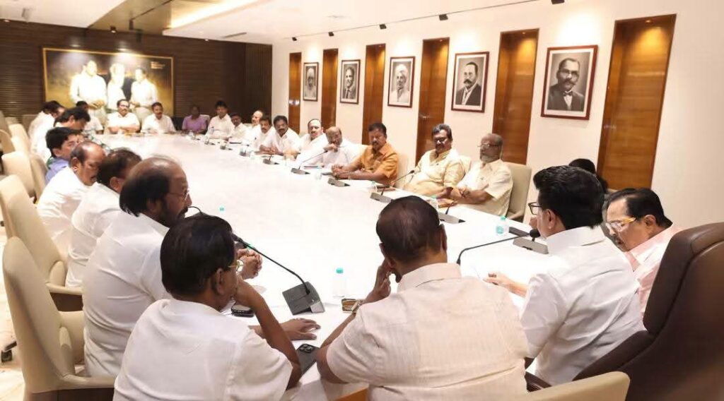 வாக்குரிமையைப் பறிக்கும் SIR வேண்டாம்:மீண்டும் வாக்குச்சீட்டு முறையே வேண்டும்: மு .க .ஸ்டாலின்