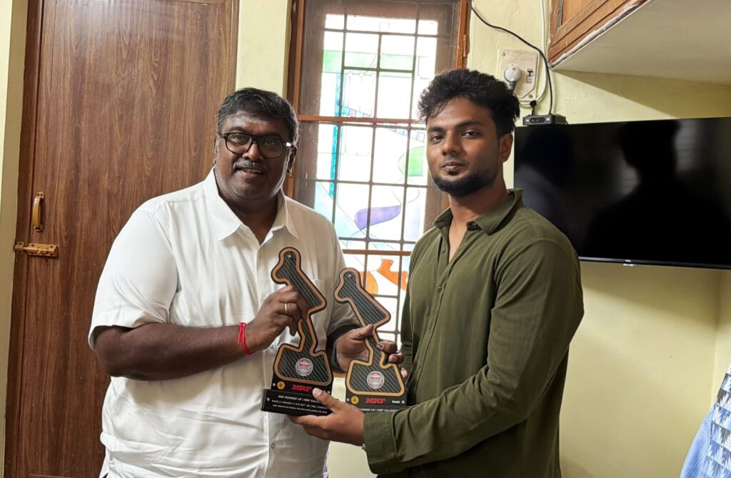 கார் சாம்பியன்ஷிப் 2026-ன் "துபாய் 700 கி.மீ." பந்தயத்தில் புதுச்சேரி சேர்ந்த ஹேமச்சந்திரன் பங்கேற்ப்பு