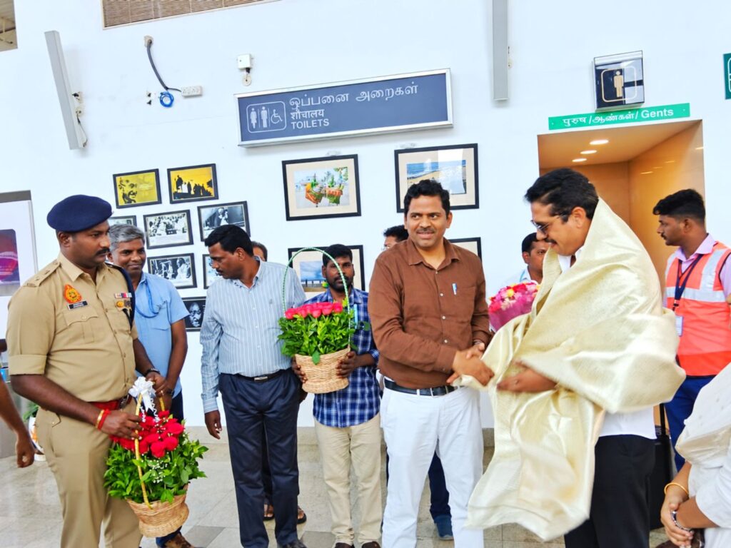 தேசிய பழங்குடியினர் ஆணைய உறுப்பினர் பல்வேறு அமைப்புகளின் பிரதிநிதிகளுடன் ஆலோசனை