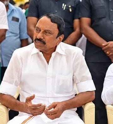 முதலமைச்சர் விஜய் பற்றி அவதூறாக பேசுவதில் எடப்பாடி பழனிசாமியும், திமுகவும் ஒன்றுதான் - திருச்சியில் அமைச்சர் செங்கோட்டையன்