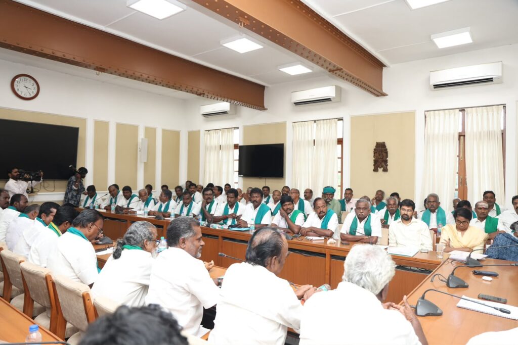 விவசாயின் பிரச்சனை முதல்வரிடம் கலந்து பேசி நல்ல முடிவு எடுக்கப்படும் நீர்வளத் துறை அமைச்சர் ஆனந்த் தகவல்
