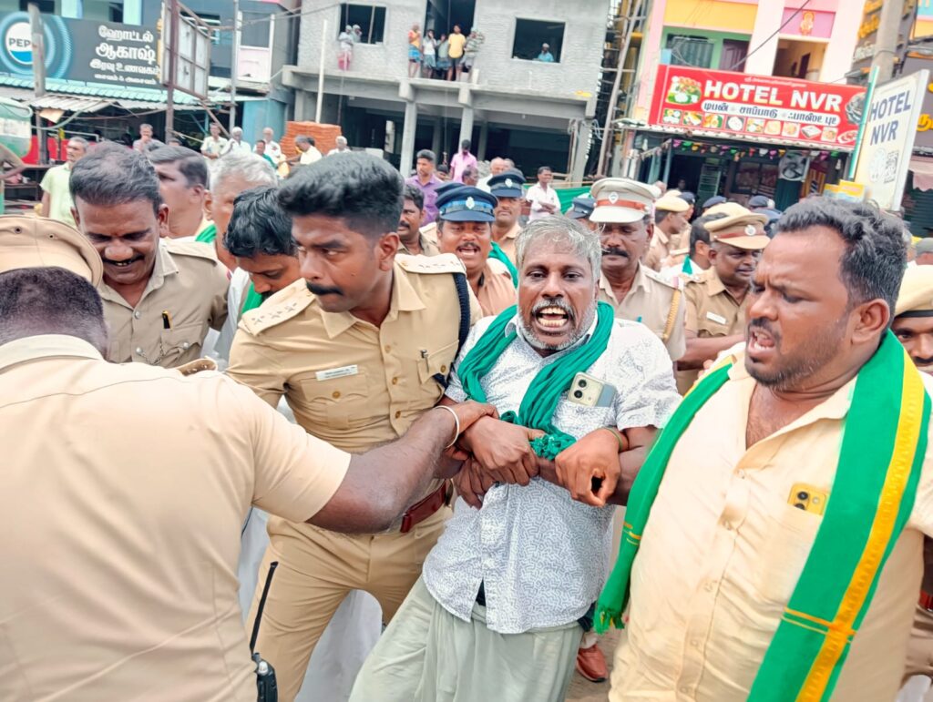 சமயபுரம் போராட்ட களத்திற்கு வந்த விவசாயிகள் குண்டு கட்டாக கைது