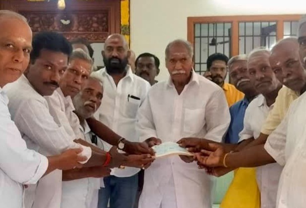 வில்லியனூர் செங்கேணி அம்மன் கோவில் திருப்பணிக்கு ரூபாய் 20 லட்சம் - முதல்வர் வழங்கினார்
