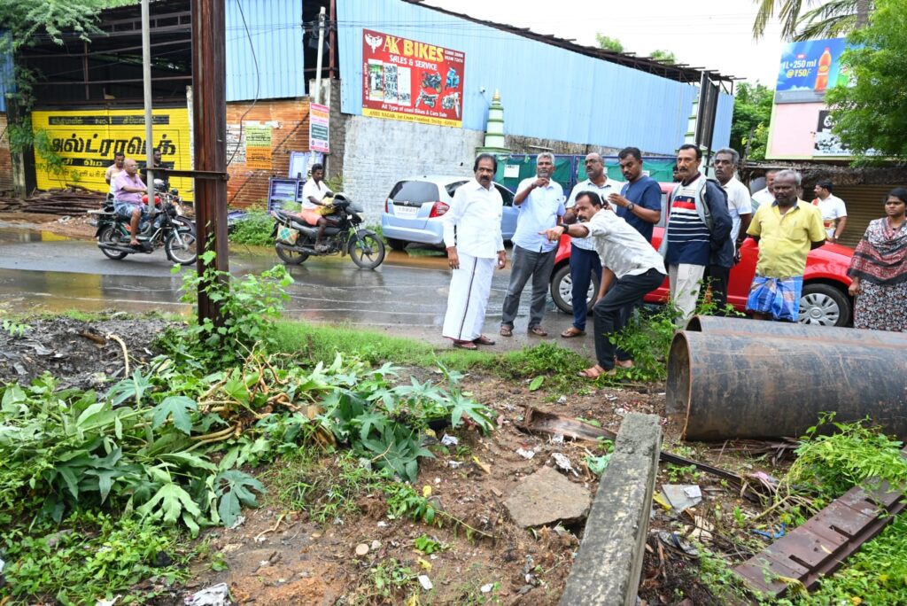 வடகிழக்கு பருவமழைமாநகராட்சி மேயர் கள ஆய்வு