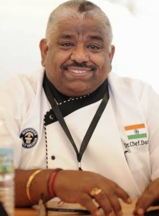 பிரபல சமையல் கலைஞர் செப் தாமு உடல்நலக்குறைவு காரணமாக மருத்துவமனையில் மரணமடைந்தார் 