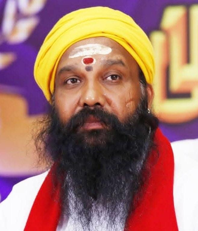 ஸ்ரீரங்கம் திருக்கோவிலில் இஸ்லாமிய உடையுடன் பெண்மணி: ராம ரவிக்குமார் கண்டனம்