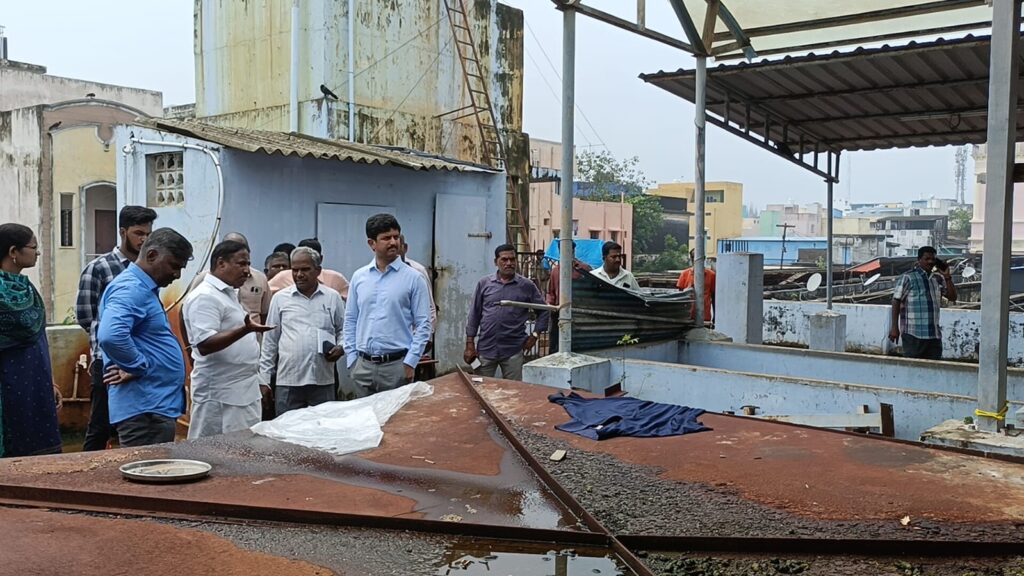 புதுச்சேரி பெரிய மார்க்கெட்டில் மீன் கழிவுகள் அகற்ற வேண்டும் - நேரு எம்எல்ஏ
