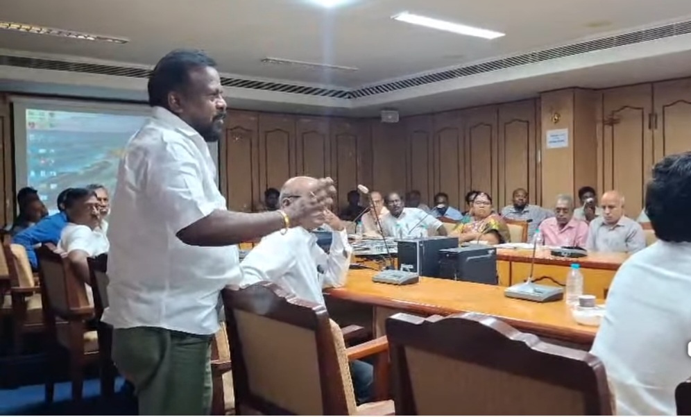 'அம்பேத்கர் அயல்நாட்டு கல்வி உதவித்தொகை திட்டம்'புதுச்சேரியில் அமல்படுத்த கோரிக்கை